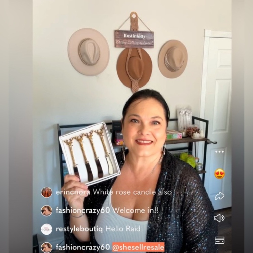 🛍️ LIVE LISTING ONLY this is my notification when rustic_kitty goes live! 🫶 - Picture 6 of 12